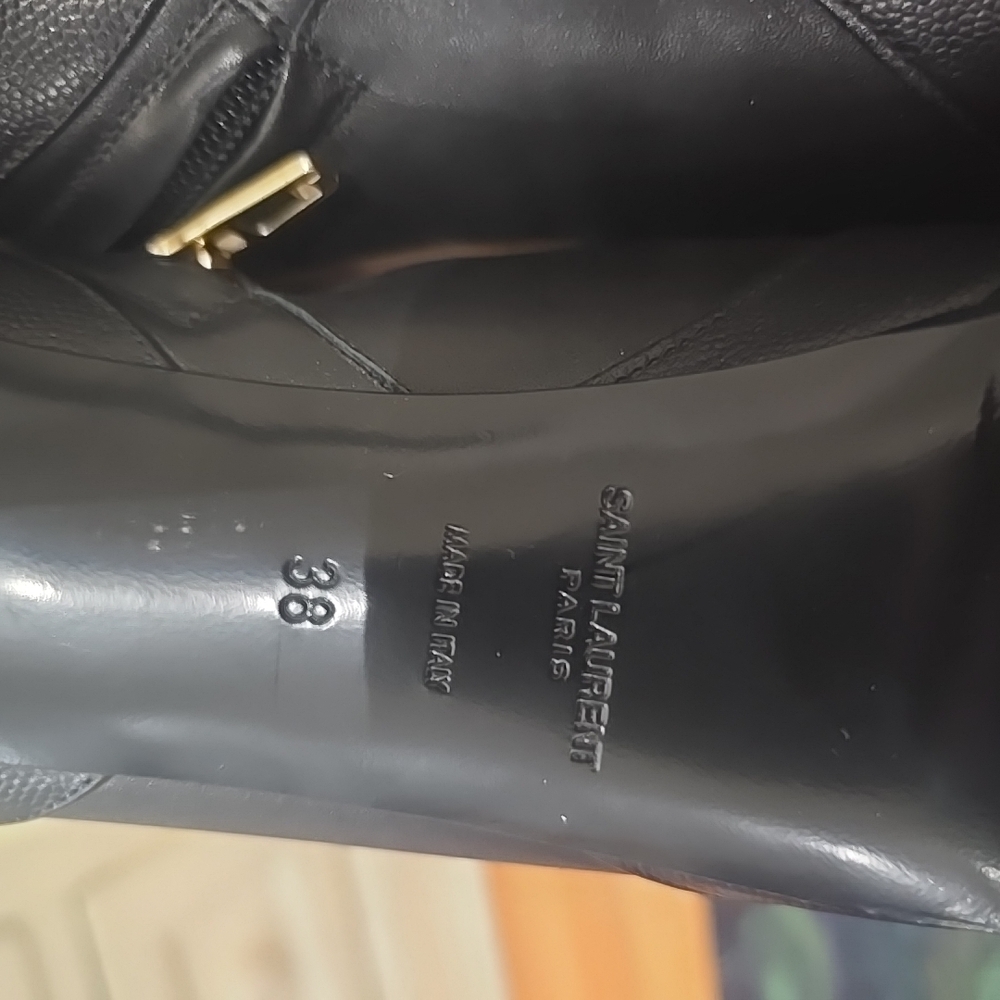 YSL Womens 38 Elegant Black Ankle Boots - Picture 7 of 10